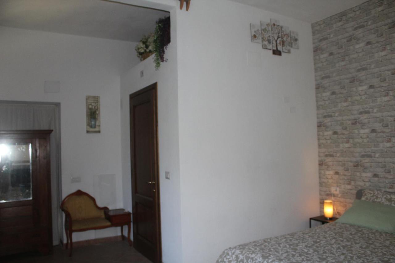 Agriturismo Podere I' Caldino Troghi Bagian luar foto