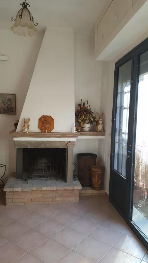 Agriturismo Podere I' Caldino Troghi Bagian luar foto