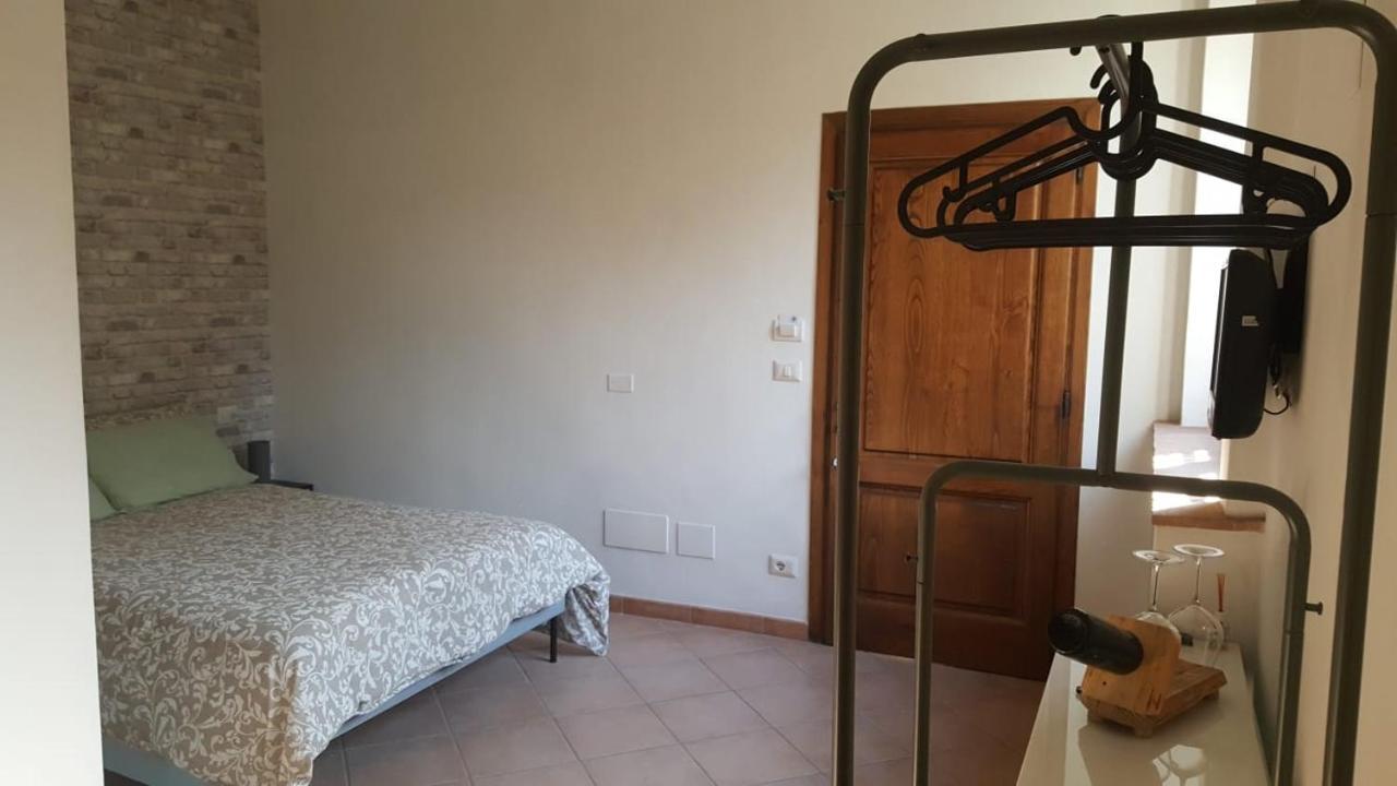 Agriturismo Podere I' Caldino Troghi Bagian luar foto